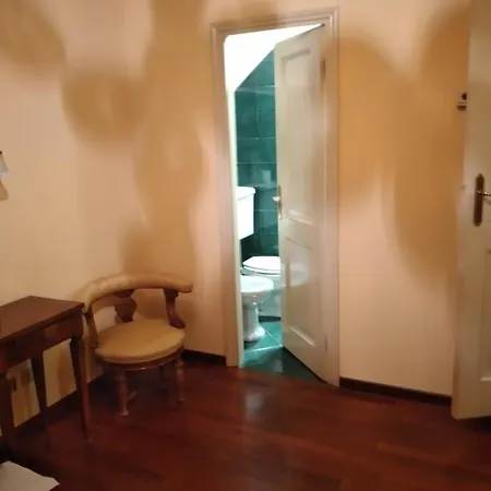 Гостевой дом Bibi's House *